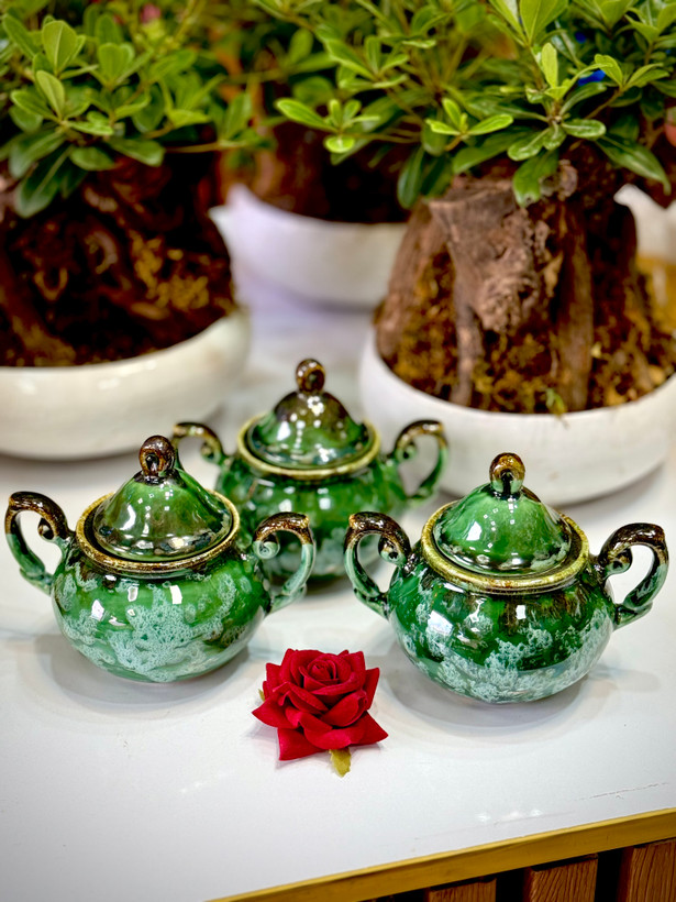 قندان دسته دار شره ای