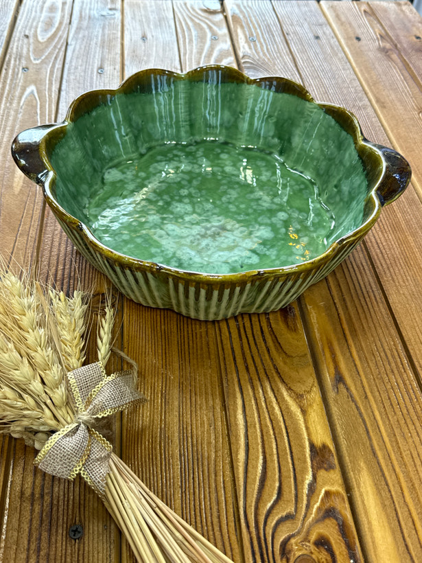 تارت دایره ای لبه چین دسته دار شره ای