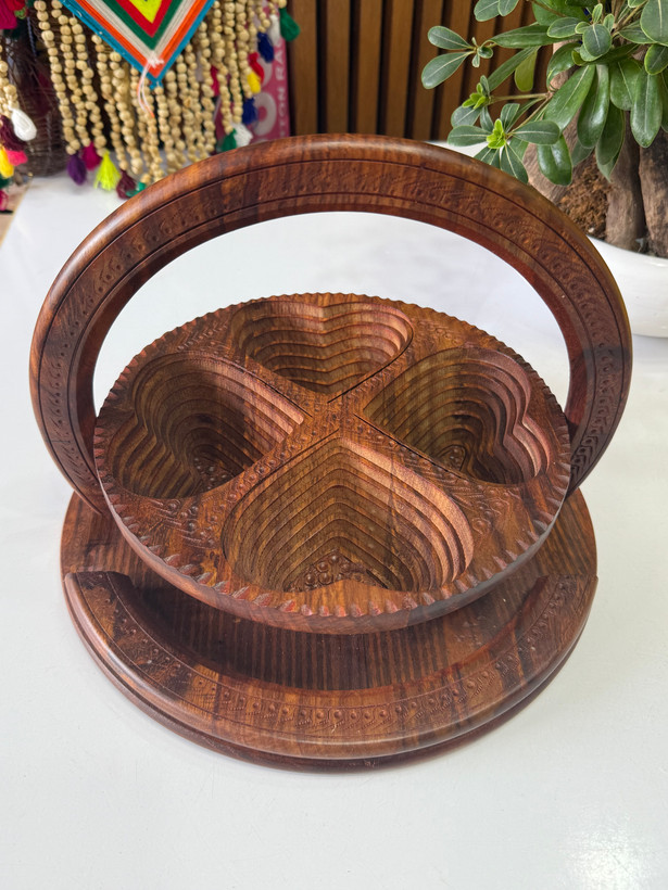 اردوخوری چوبی تاشو هندی چهار خانه دسته دار