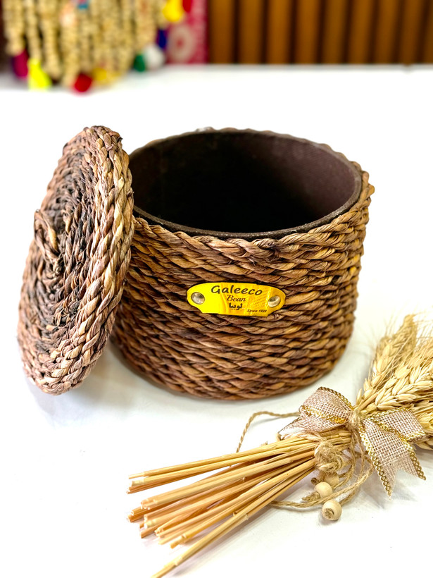 جا حبوبات حصیری درب دار