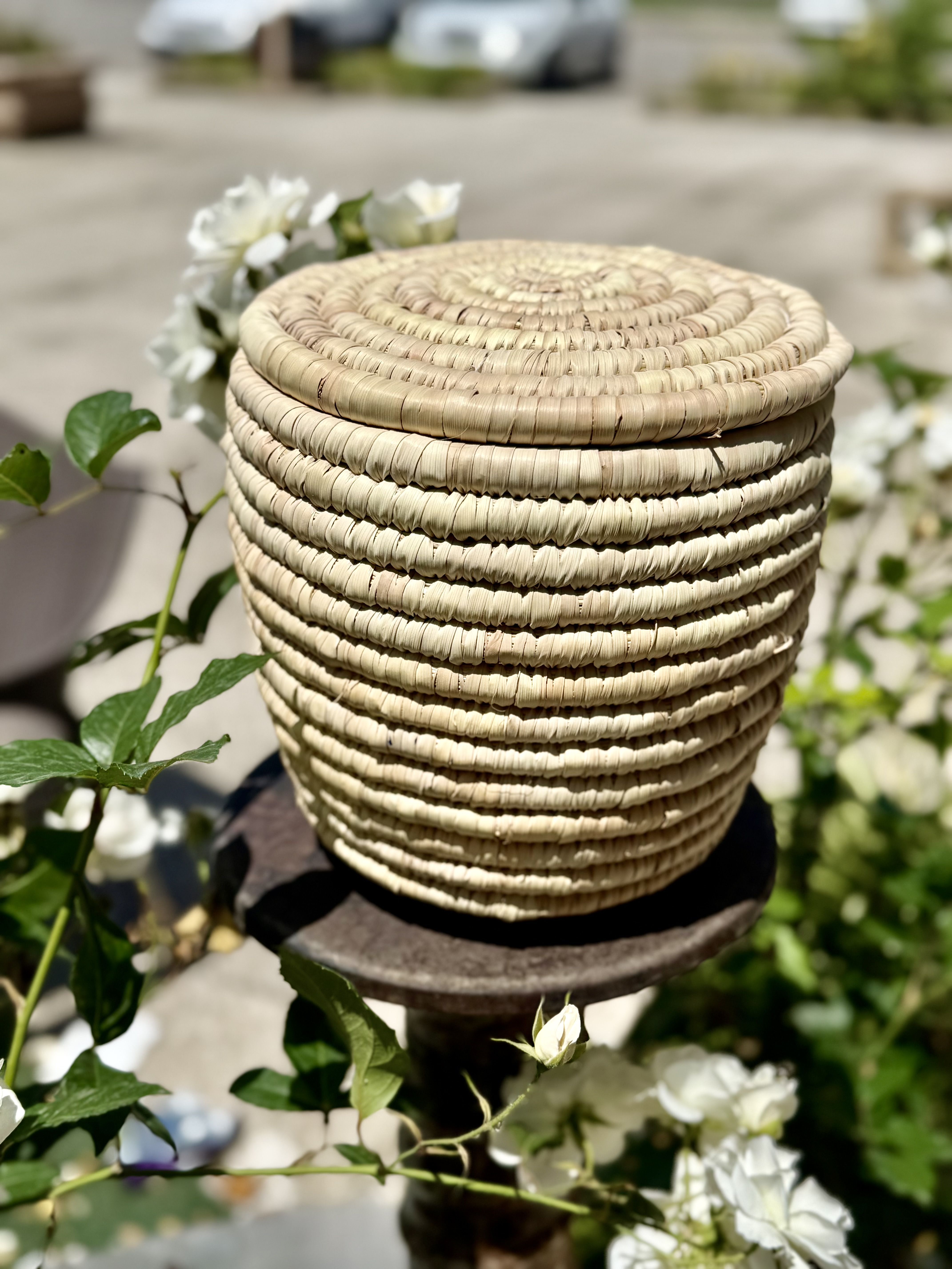 جا برنجی حصیری ۵تا۶کیلویی استوانه ای با پیمانه