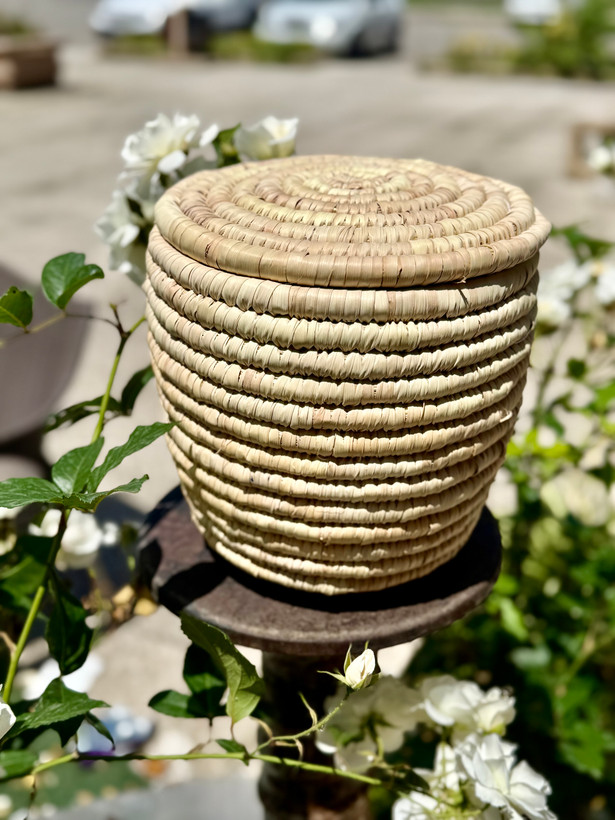 جا برنجی حصیری ۵تا۶کیلویی استوانه ای با پیمانه