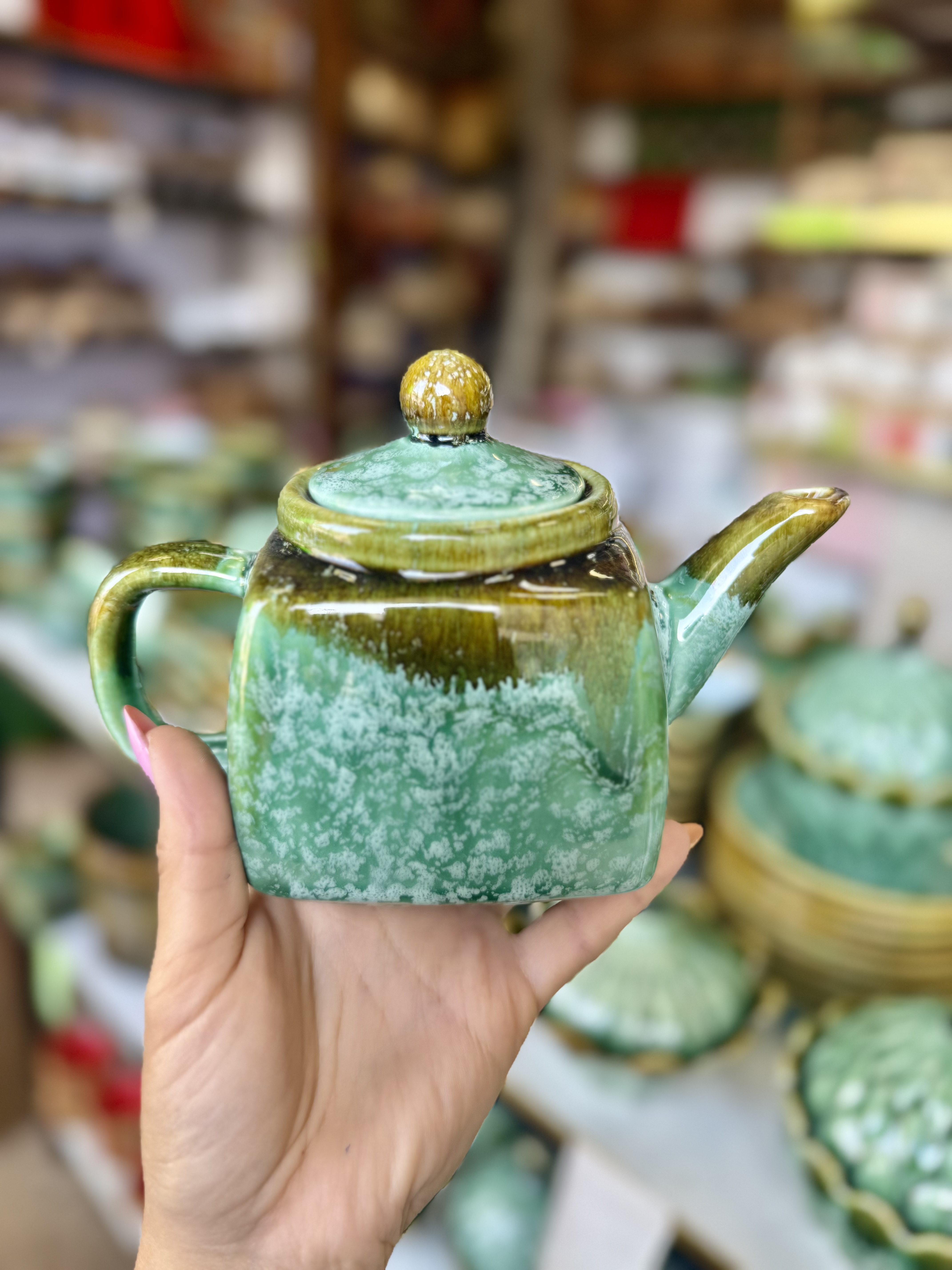 قوری مربعی شره ای