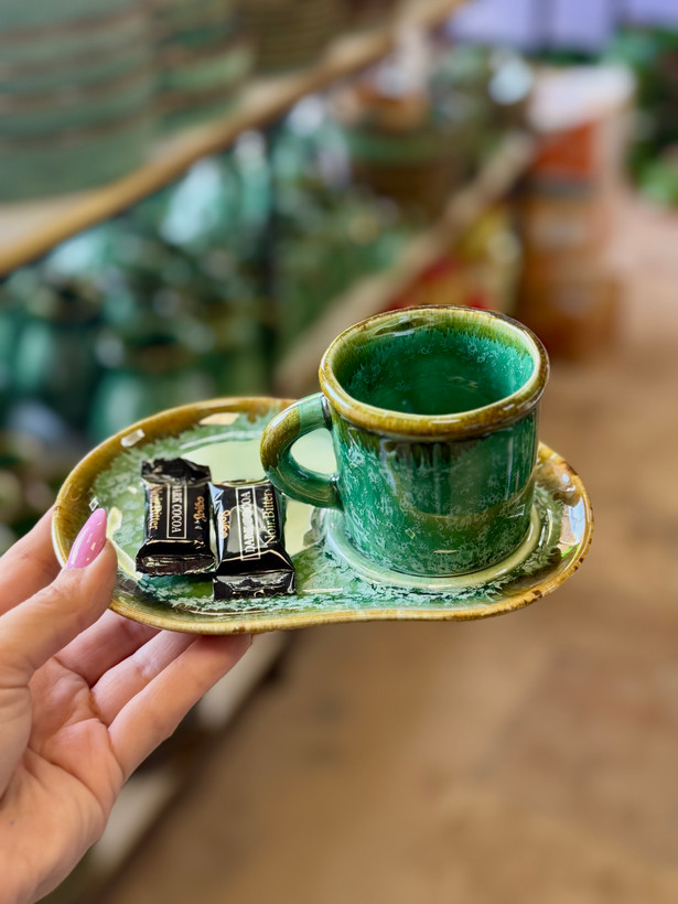 زیره و فنجان شره ای