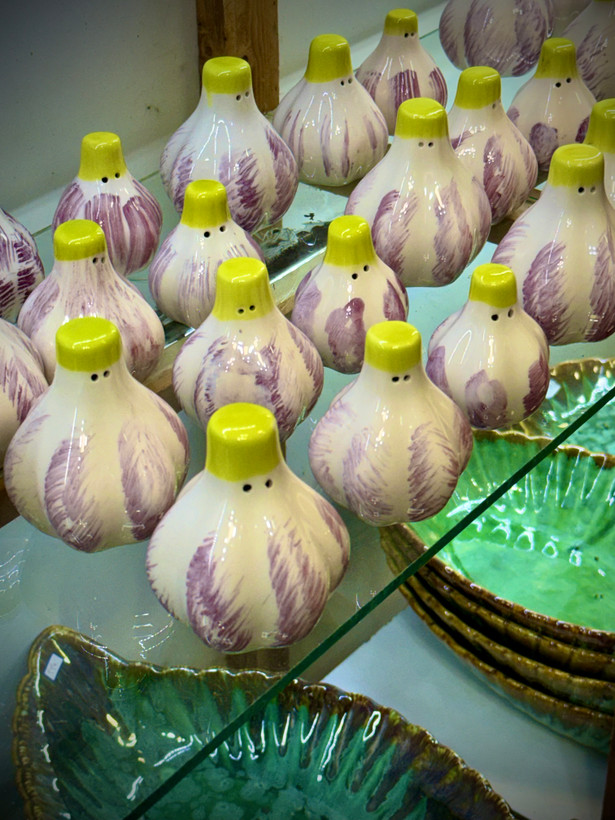 نمکدان سرامیکی سیر سه عددی