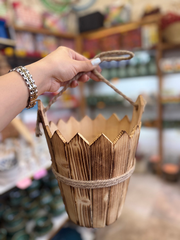 گلدان چوبی دسته کنفی